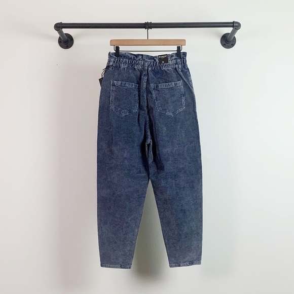 NWT Blank NYC Nowhere To Be Paperbag Waist Corduroy Straight Leg Pants - Picture 7 of 9